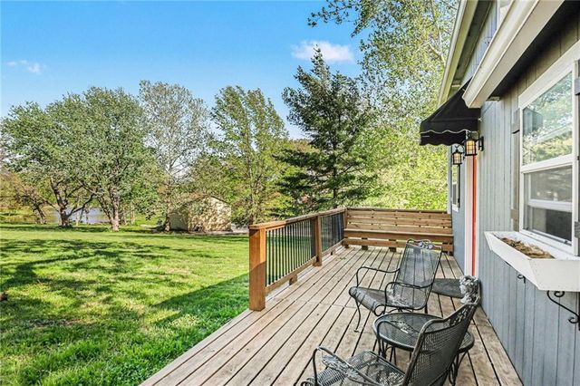 4811 Lees Summit Road, Kansas City, MO 64136