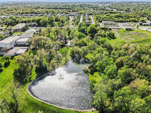 4811 Lees Summit Road, Kansas City, MO 64136