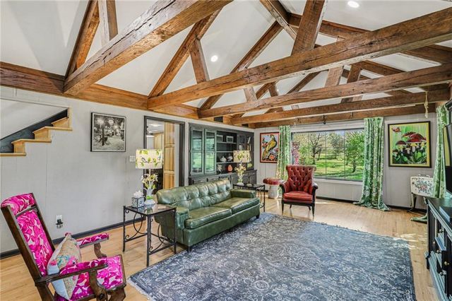 4811 Lees Summit Road, Kansas City, MO 64136