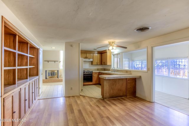 6101 E 20th Street, Tucson, AZ 85711