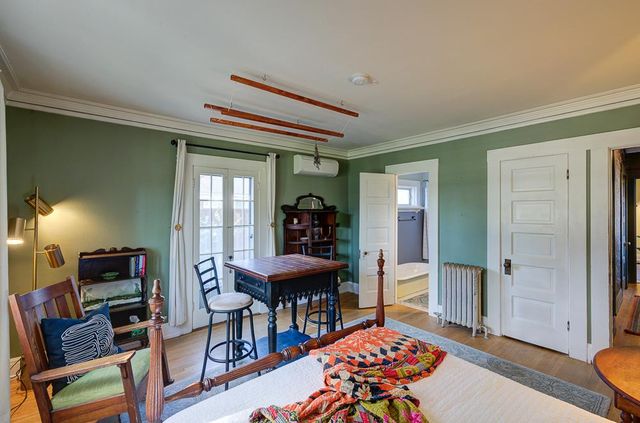 707 E Floradora Avenue, Fresno, CA 93728