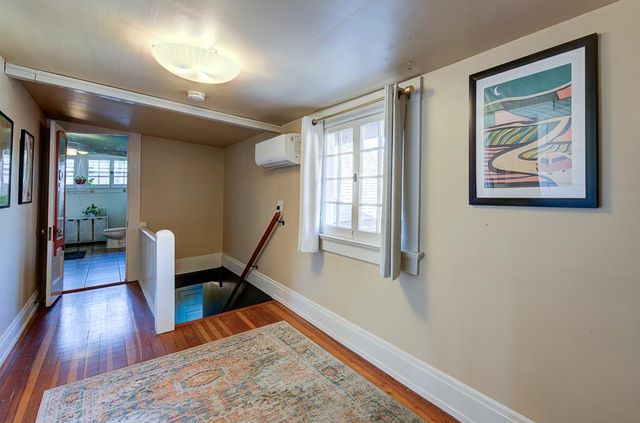 707 E Floradora Avenue, Fresno, CA 93728