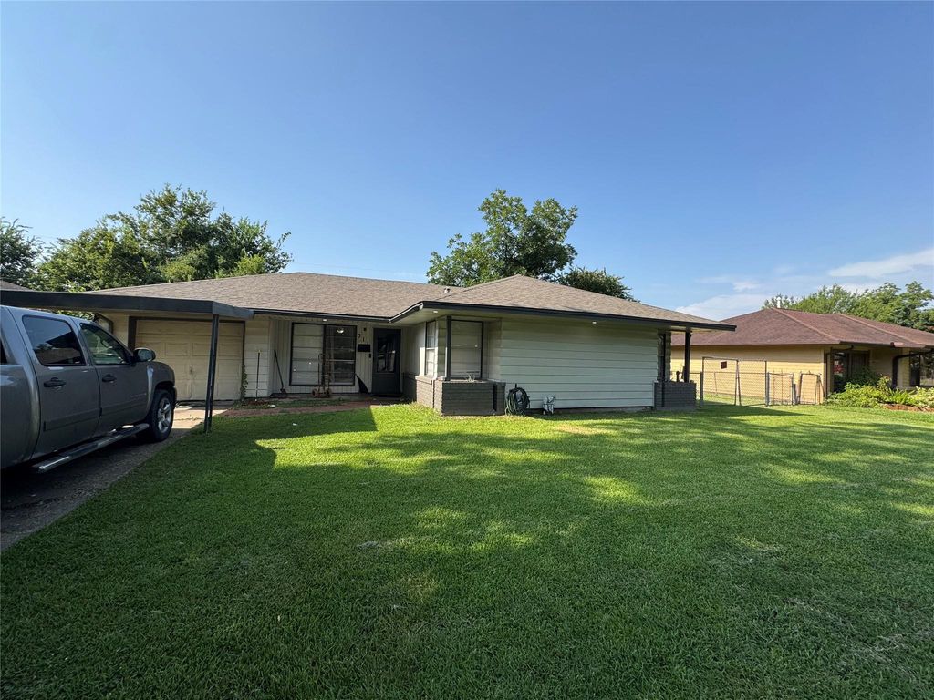 311 Alta Vista Drive, Pasadena, TX 77502
