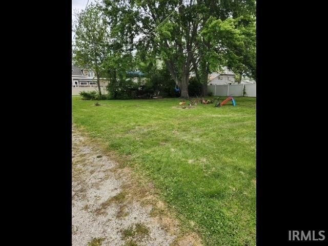 306 N Fulton Street, Parker City, IN 47368