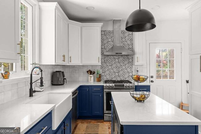 248 Oakridge Avenue SE, Atlanta, GA 30317