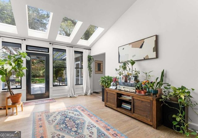 248 Oakridge Avenue SE, Atlanta, GA 30317