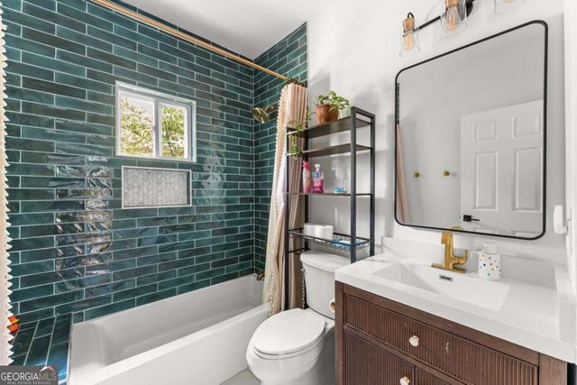 248 Oakridge Avenue SE, Atlanta, GA 30317