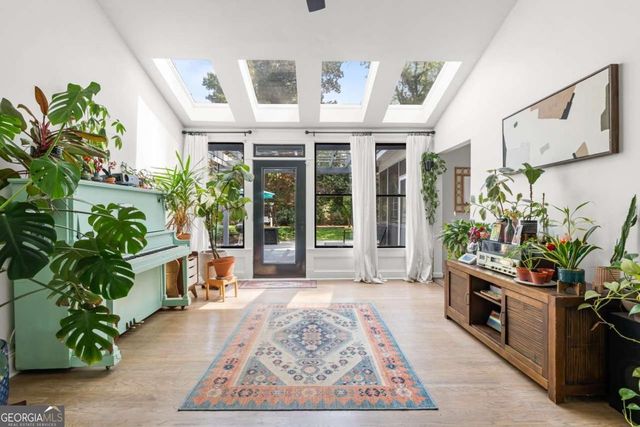 248 Oakridge Avenue SE, Atlanta, GA 30317