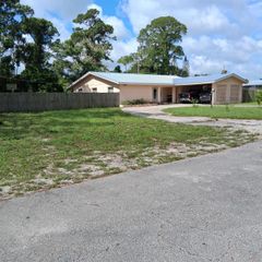 3303 S Avenue S, Fort Pierce, FL 34947