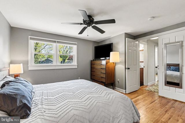 244 CEDAR AVE, Hershey, PA 17033