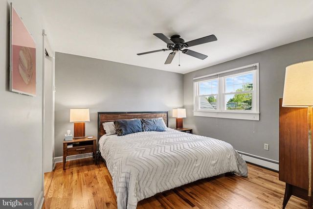 244 CEDAR AVE, Hershey, PA 17033
