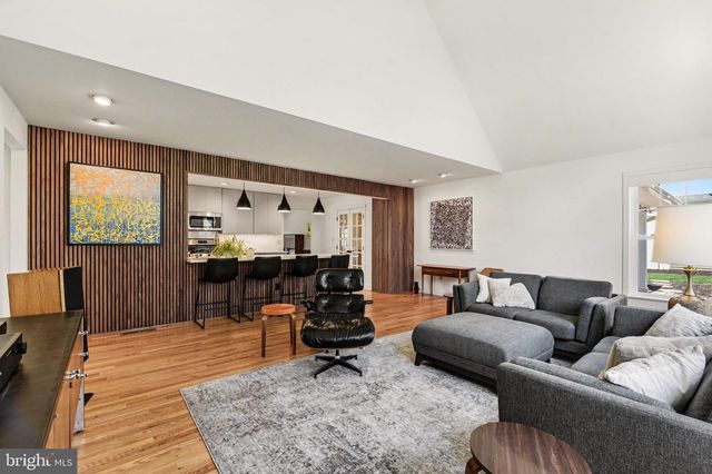 244 CEDAR AVE, Hershey, PA 17033