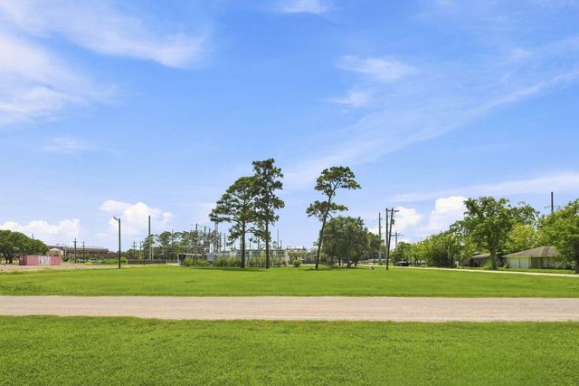 0 Hollywood Street, Dickinson, TX 77539
