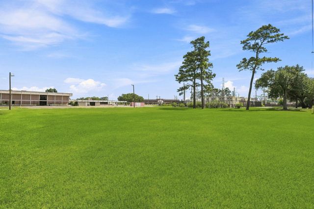 0 Hollywood Street, Dickinson, TX 77539