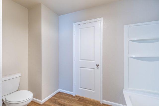 217 Park Place Circle C, Waller, TX 77484