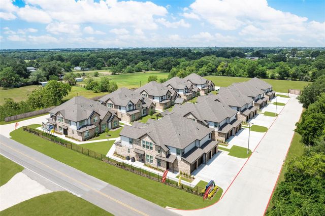 217 Park Place Circle C, Waller, TX 77484