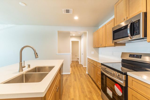 217 Park Place Circle C, Waller, TX 77484