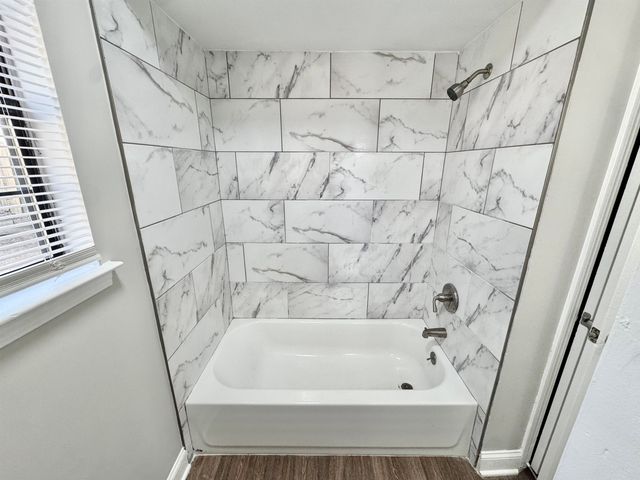 4312 W HUNTERS GLEN ST, Memphis, TN 38128