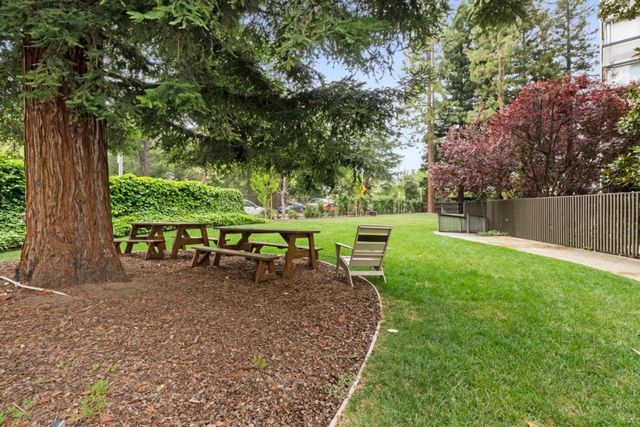 101 Alma Street 608, Palo Alto, CA 94301