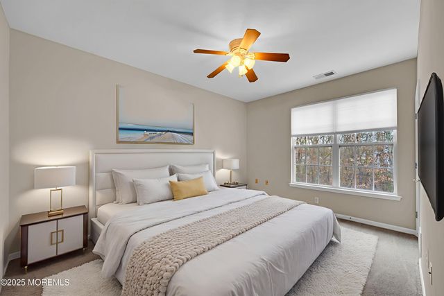 632 Sophee Lane, Lakewood, NJ 08701