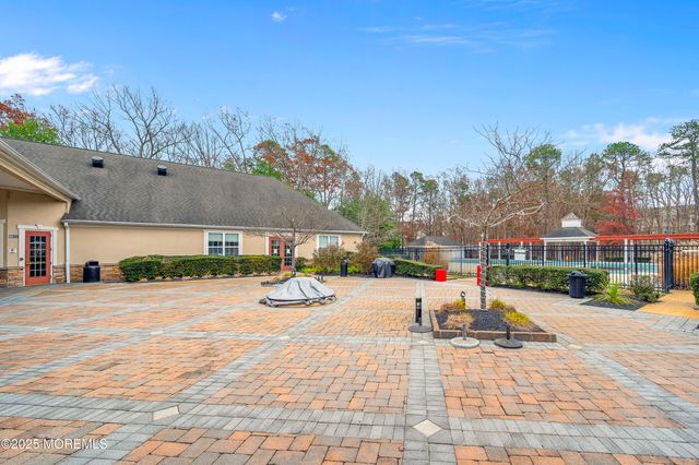 632 Sophee Lane, Lakewood, NJ 08701