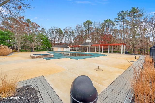 632 Sophee Lane, Lakewood, NJ 08701