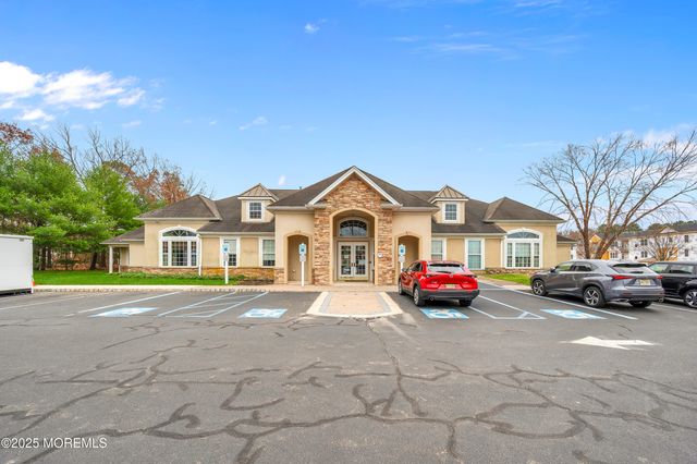 632 Sophee Lane, Lakewood, NJ 08701