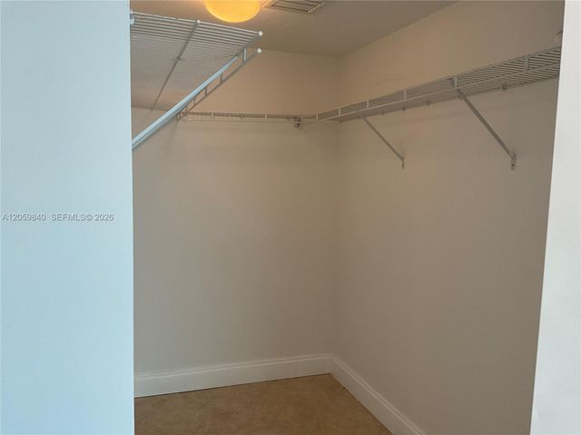 7600 Collins Avenue 1008, Miami Beach, FL 33141
