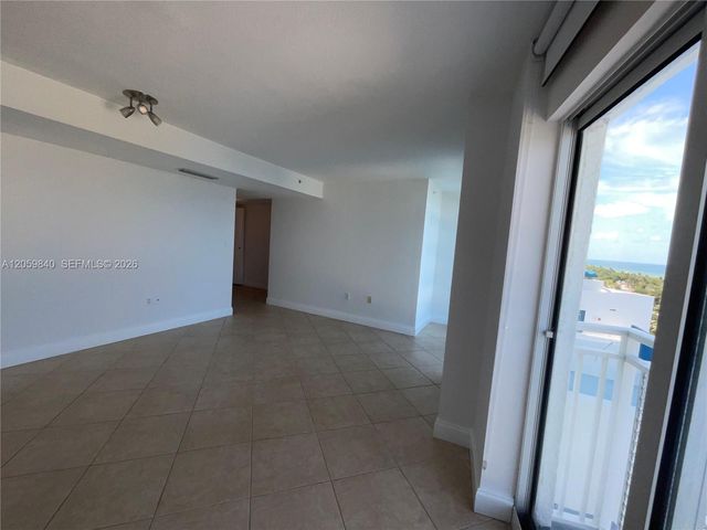 7600 Collins Avenue 1008, Miami Beach, FL 33141