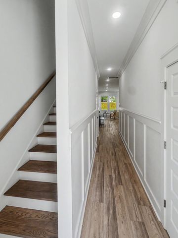 2012 Bolton Street, North Charleston, SC 29406