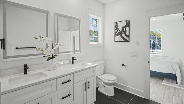 2012 Bolton Street, North Charleston, SC 29406