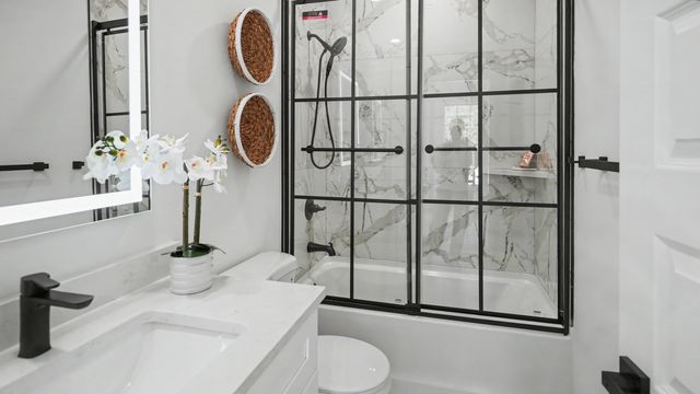 2012 Bolton Street, North Charleston, SC 29406