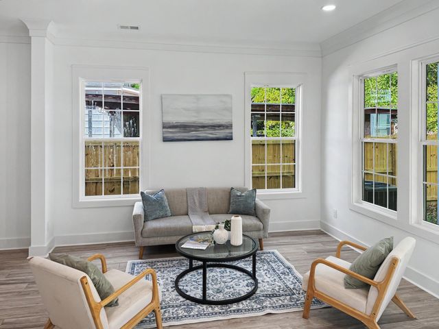 2012 Bolton Street, North Charleston, SC 29406