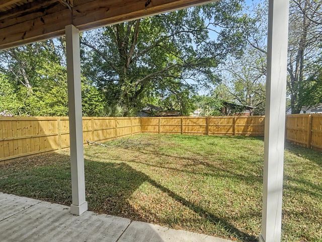 2012 Bolton Street, North Charleston, SC 29406