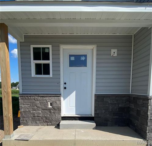1406 Kweit Lane, Greenville, IL 62246