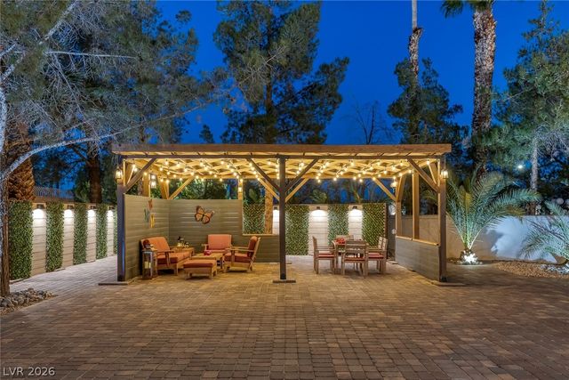 4927 Spanish Heights Drive, Las Vegas, NV 89148