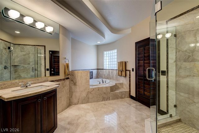 4927 Spanish Heights Drive, Las Vegas, NV 89148