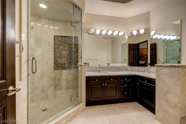 4927 Spanish Heights Drive, Las Vegas, NV 89148