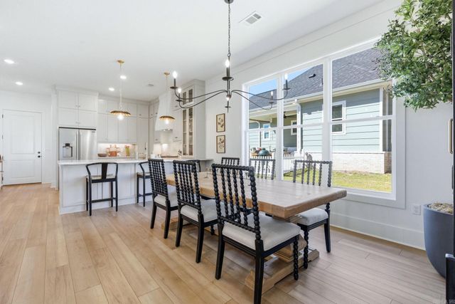 11 W Citron, Bryant, AR 72022