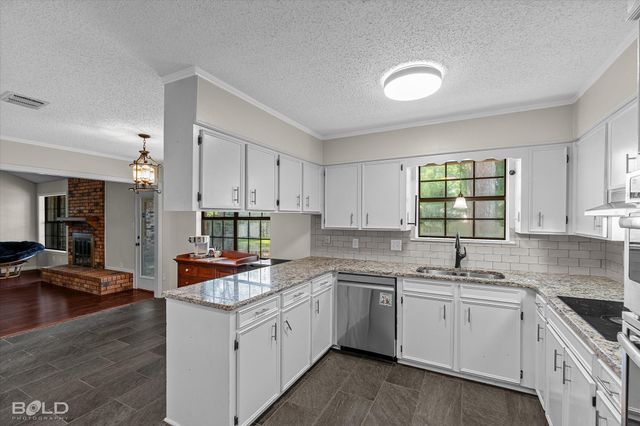 10020 Trailridge Drive, Shreveport, LA 71106