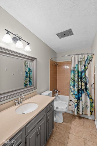 10020 Trailridge Drive, Shreveport, LA 71106