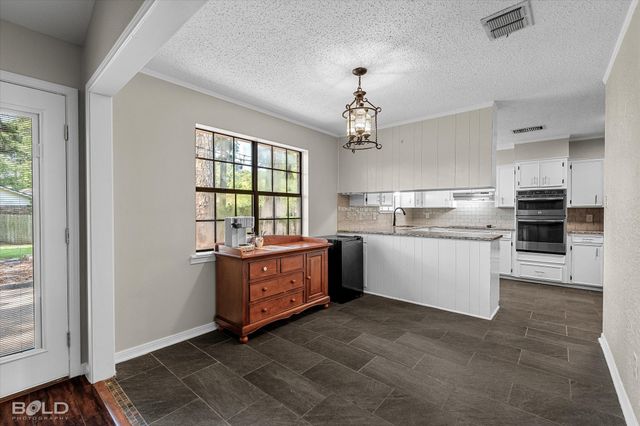 10020 Trailridge Drive, Shreveport, LA 71106