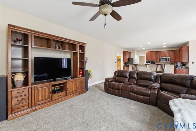 16806 Jennway Ct, Moseley, VA 23120