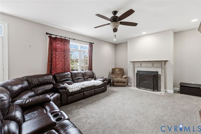 16806 Jennway Ct, Moseley, VA 23120