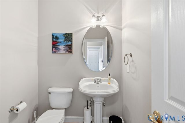 16806 Jennway Ct, Moseley, VA 23120