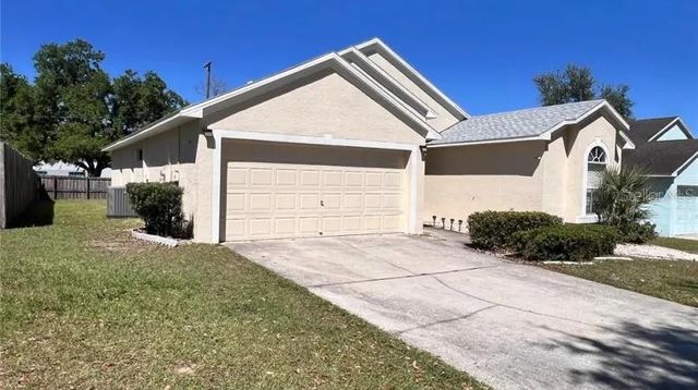 418 HENDERSON AVENUE, Seffner, FL 33584
