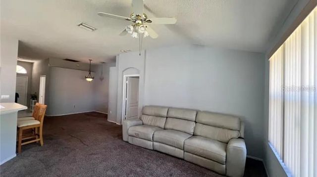 418 HENDERSON AVENUE, Seffner, FL 33584