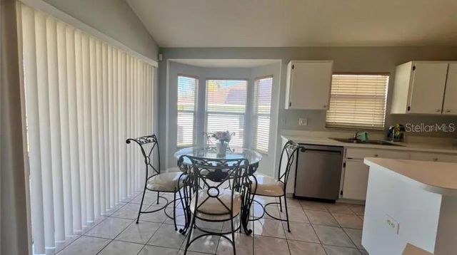 418 HENDERSON AVENUE, Seffner, FL 33584