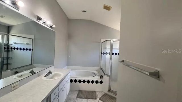 418 HENDERSON AVENUE, Seffner, FL 33584