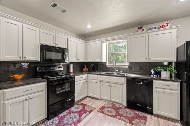 3110 Highway 282, Van Buren, AR 72956